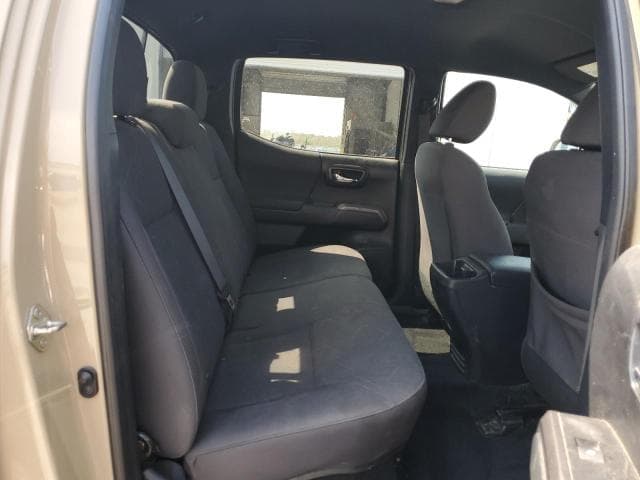 2018 TOYOTA TACOMA DOUBLE CAB DOUBLE CAB 10