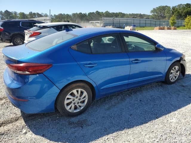 2017 HYUNDAI ELANTRA SE SE 4