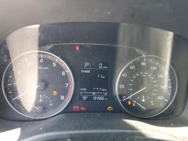 2017 HYUNDAI ELANTRA SE SE 10
