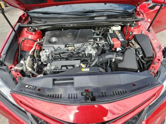2020 TOYOTA CAMRY SE 11