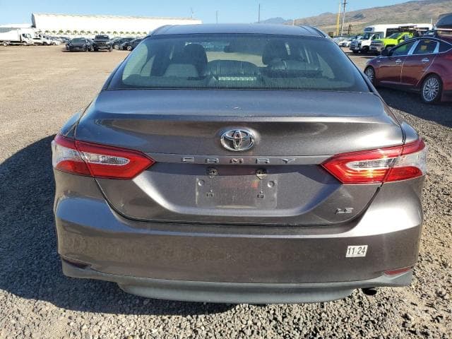 2018 TOYOTA CAMRY L L 6