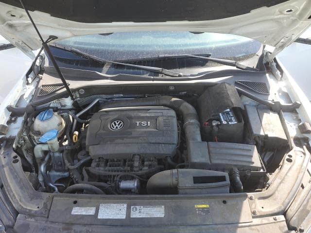 2017 VOLKSWAGEN PASSAT 11
