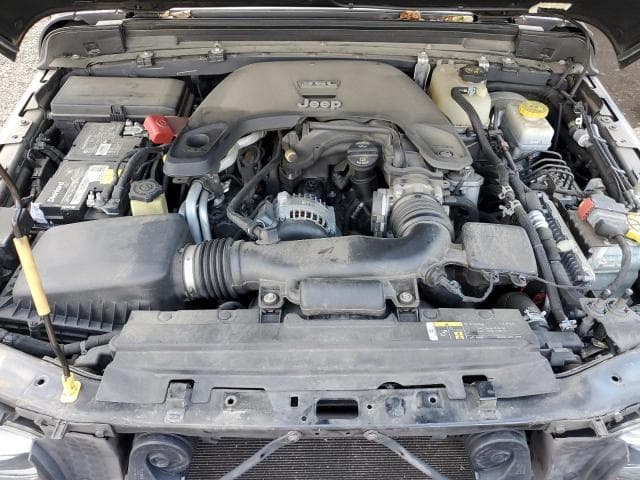 2018 JEEP WRANGLER UNLIMITED SAHARA 12