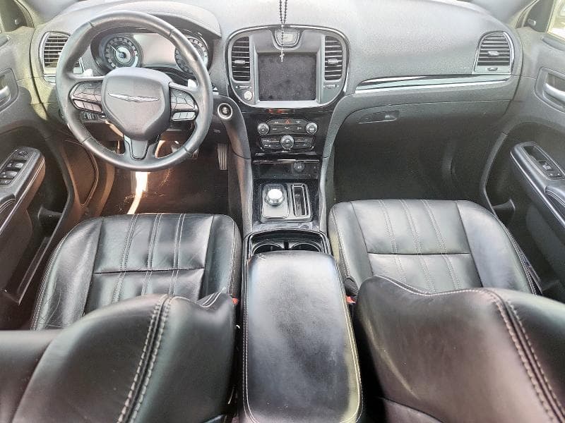2018 CHRYSLER 300 S 8