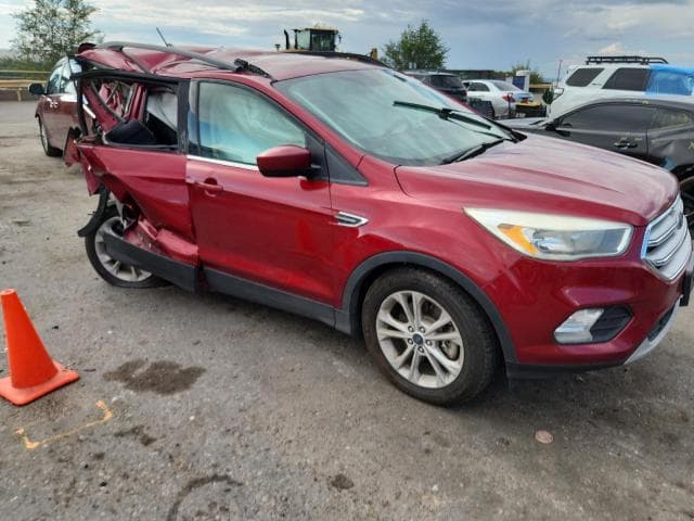 2018 FORD ESCAPE SE SE 4