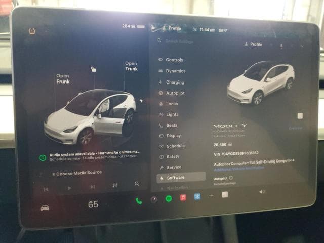 2023 TESLA MODEL Y 9