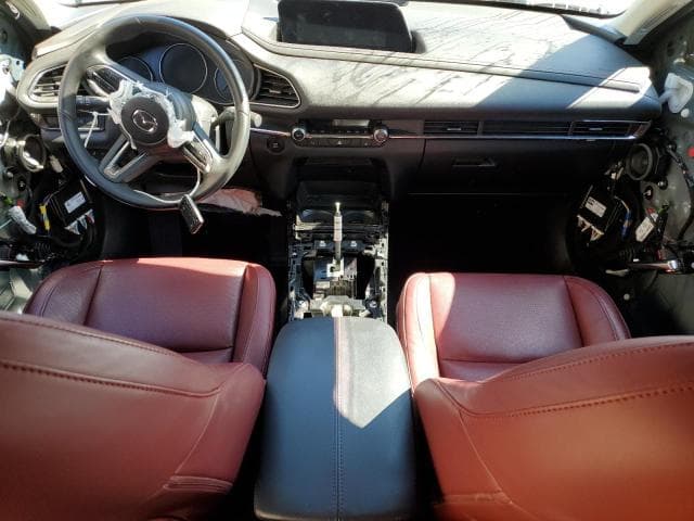 2025 MAZDA CX-30 PREFERRED 8