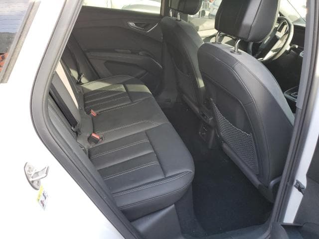 2024 AUDI Q4 E-TRON PREMIUM 11