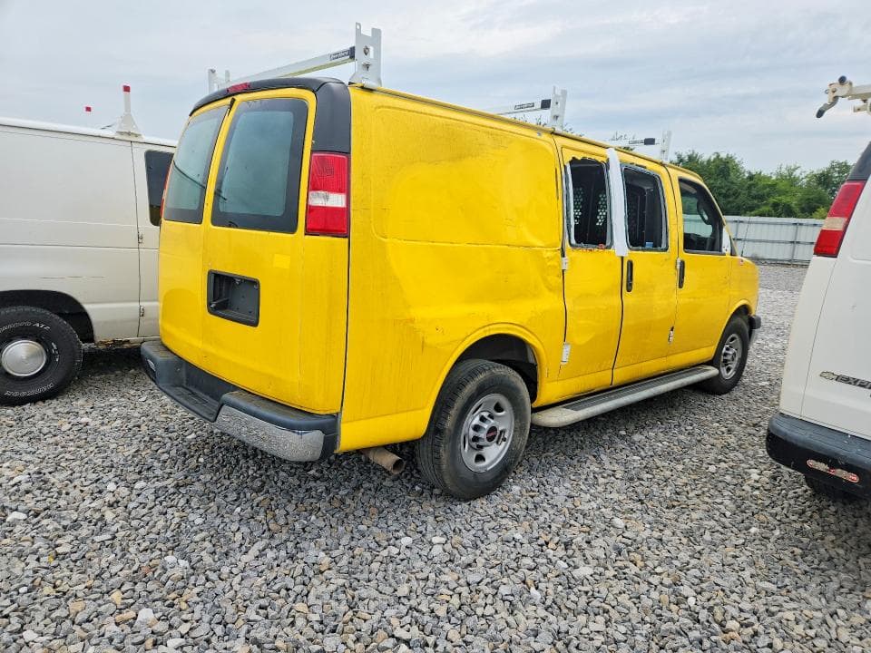 2019 GMC SAVANA G2500 3