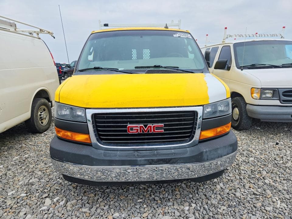 2019 GMC SAVANA G2500 5