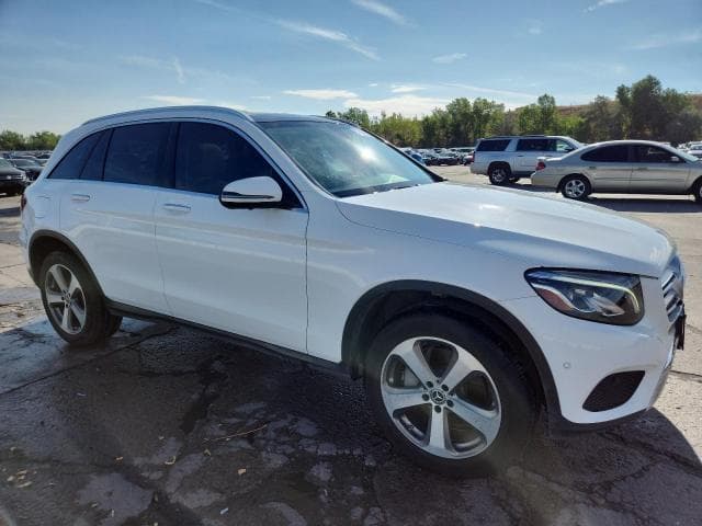 2017 MERCEDES-BENZ GLC 300 4MATIC 300 4MATIC 4