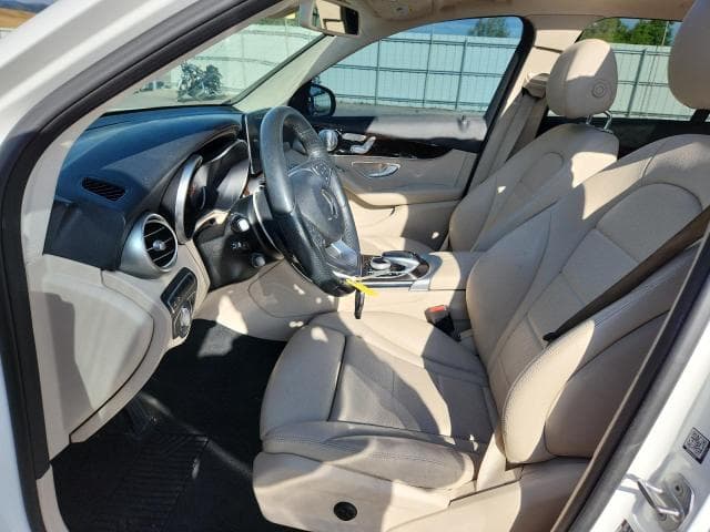 2017 MERCEDES-BENZ GLC 300 4MATIC 300 4MATIC 7
