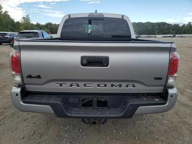 2017 TOYOTA TACOMA LIMITED 6