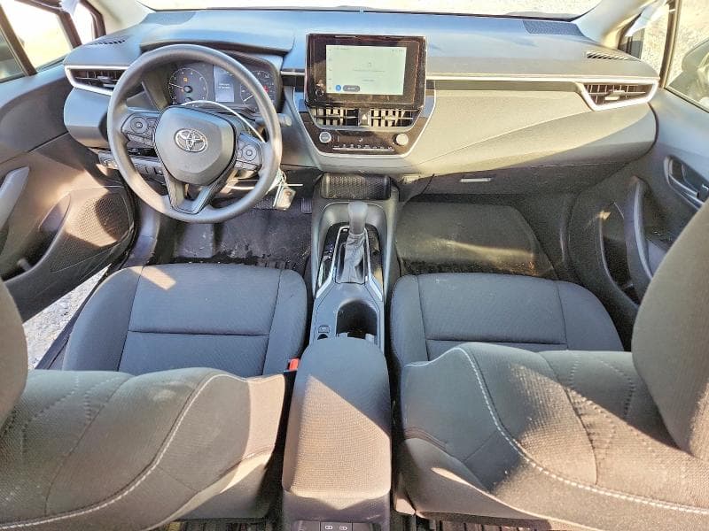 2025 TOYOTA COROLLA LE 8