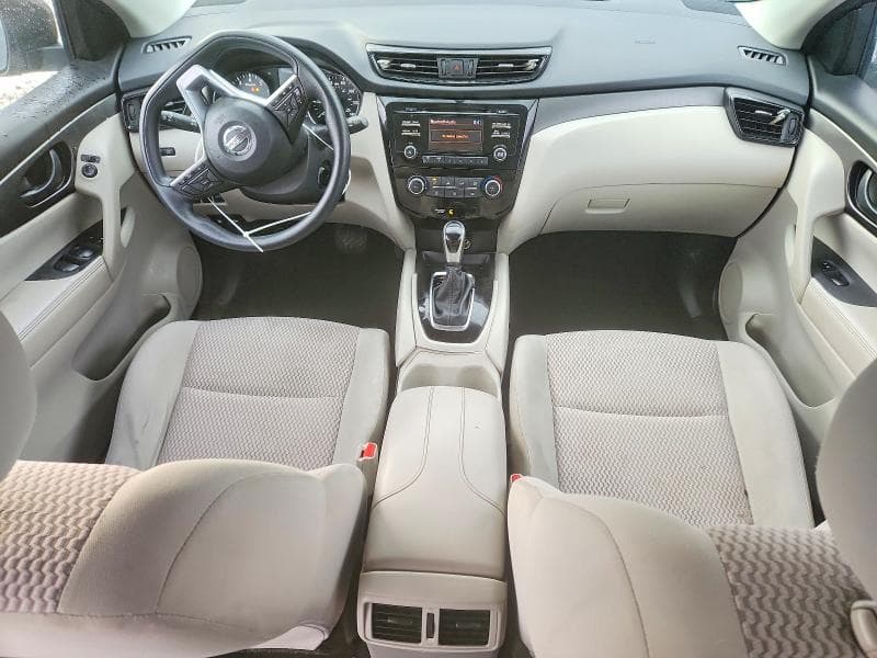 2017 NISSAN ROGUE SPORT S 8