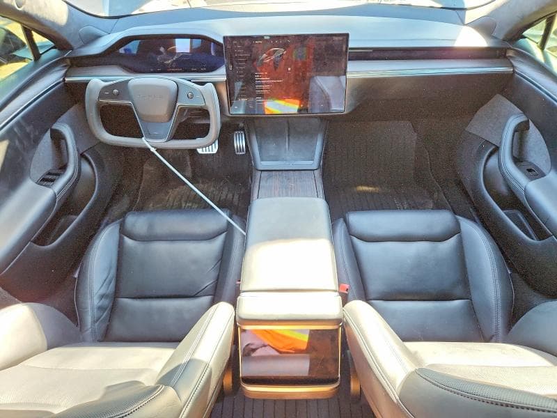2022 TESLA MODEL S 8