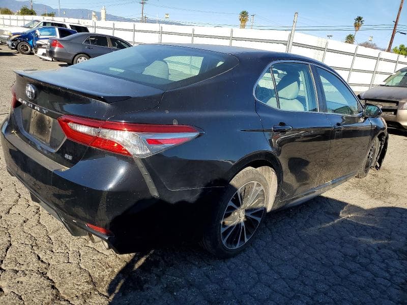 2018 TOYOTA CAMRY L 3