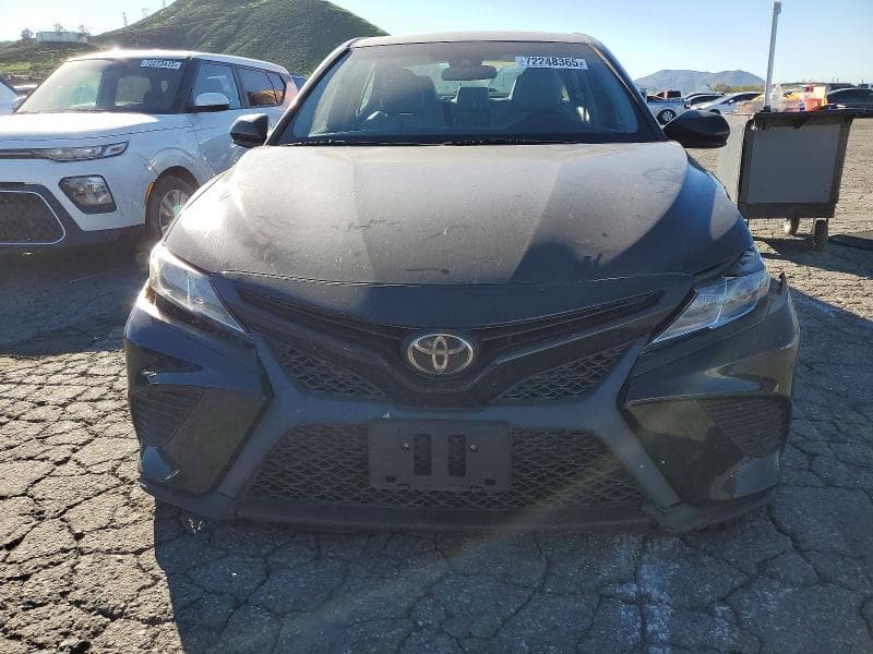 2018 TOYOTA CAMRY L 5