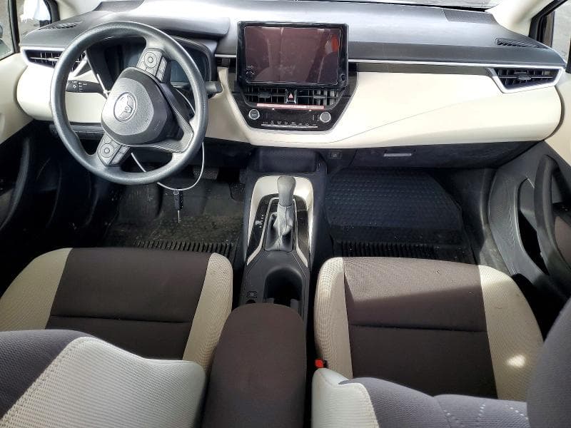 2026 TOYOTA COROLLA LE LE 8