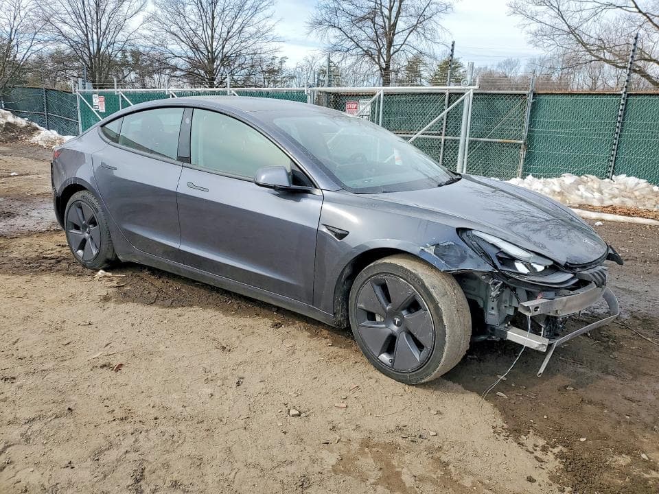 2023 TESLA MODEL 3 4