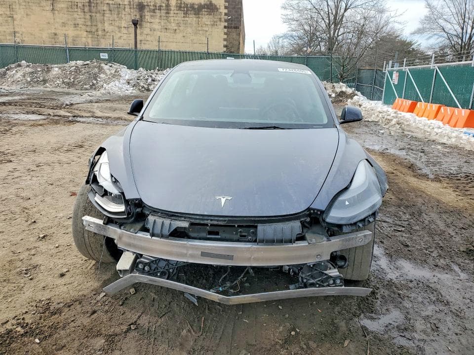 2023 TESLA MODEL 3 5