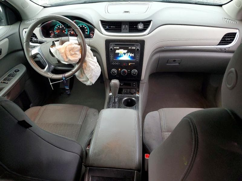 2016 CHEVROLET TRAVERSE LT LT 8