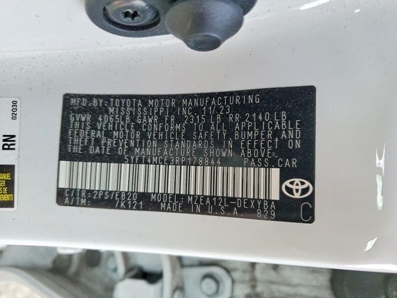 2024 TOYOTA COROLLA XSE 12