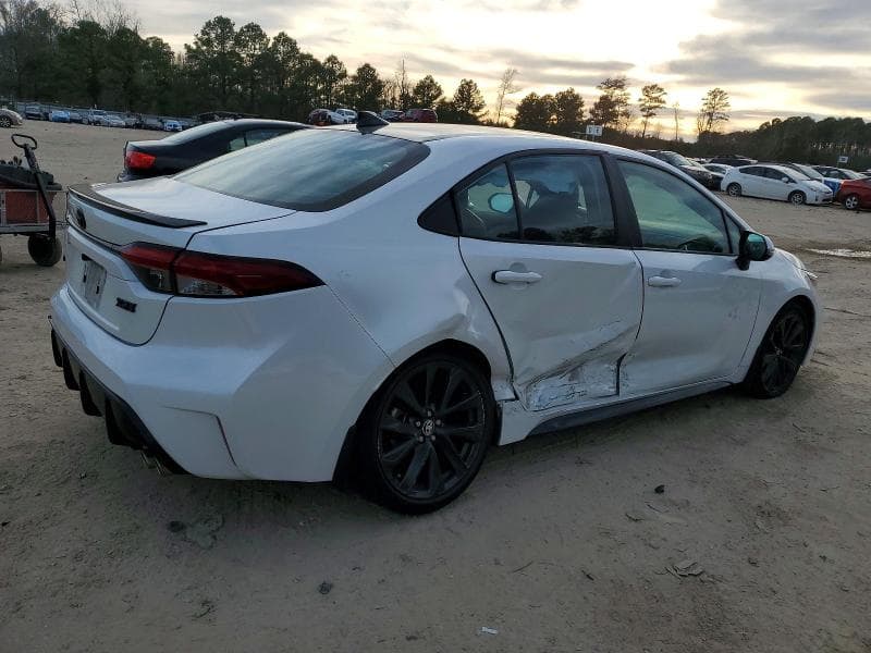 2024 TOYOTA COROLLA XSE 3