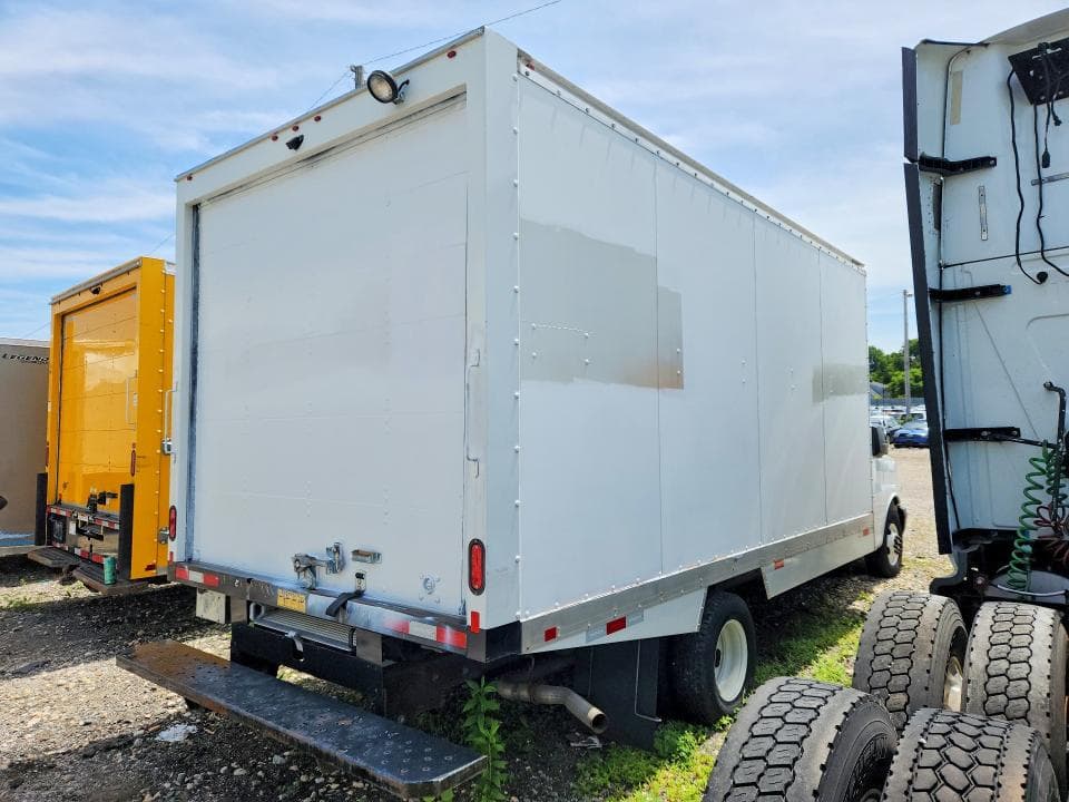 2024 CHEVROLET EXPRESS REFRIGERATED DELIVERY VAN 3