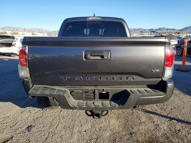 2023 TOYOTA TACOMA TRD SPORT 6