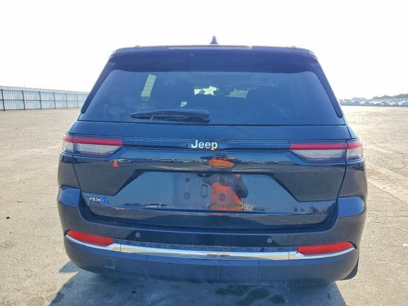 2023 JEEP GRAND CHEROKEE 6