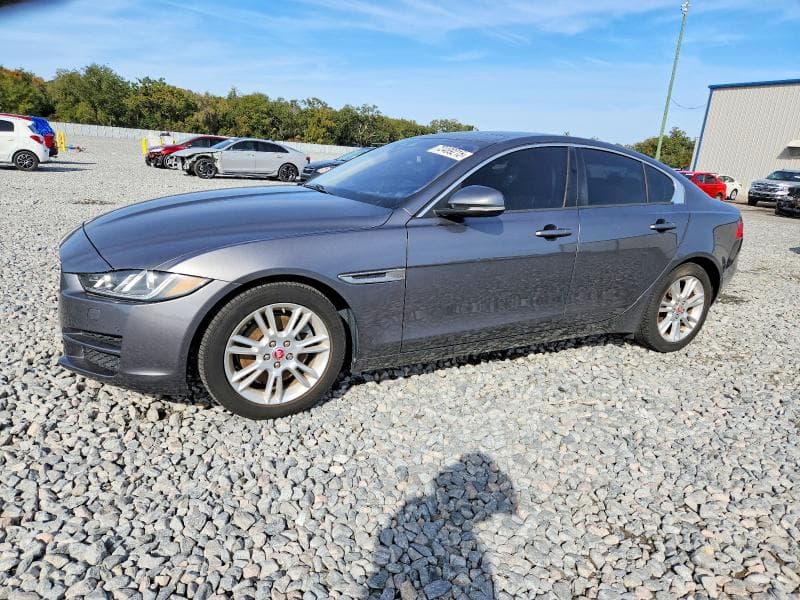 2017 JAGUAR XE PREMIUM PREMIUM 2