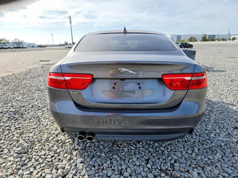 2017 JAGUAR XE PREMIUM PREMIUM 7