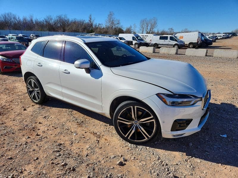 2019 VOLVO XC60 T5 R-DESIGN 4