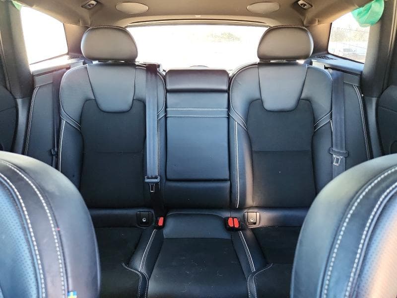 2019 VOLVO XC60 T5 R-DESIGN 10