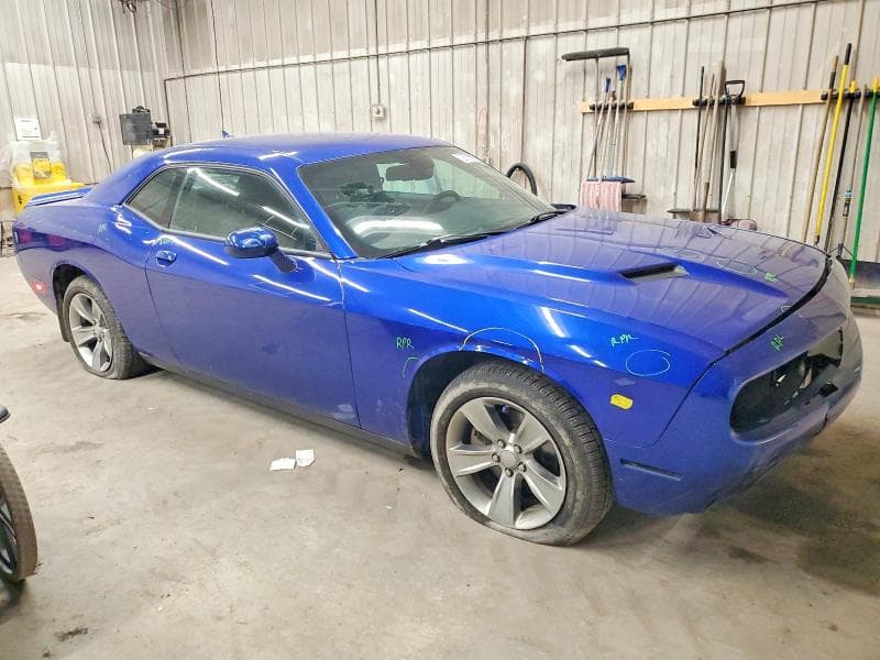 2022 DODGE CHALLENGER SXT 4