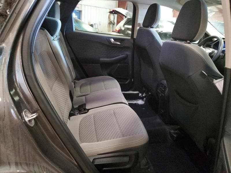 2020 FORD ESCAPE SE SE 11