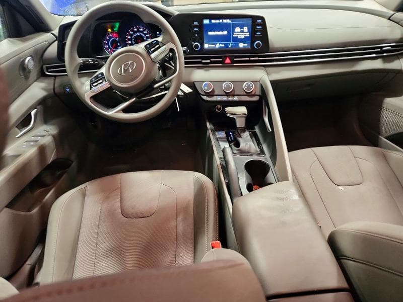 2023 HYUNDAI ELANTRA SE SE 9