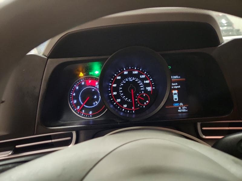 2023 HYUNDAI ELANTRA SE SE 10