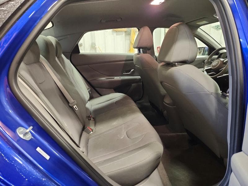 2023 HYUNDAI ELANTRA SE SE 11