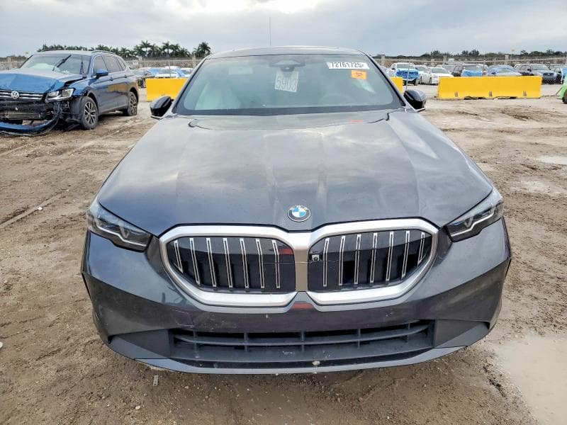 2025 BMW 530 I 5