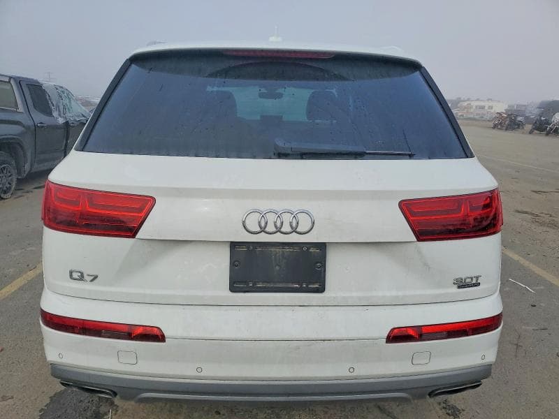 2017 AUDI Q7 6