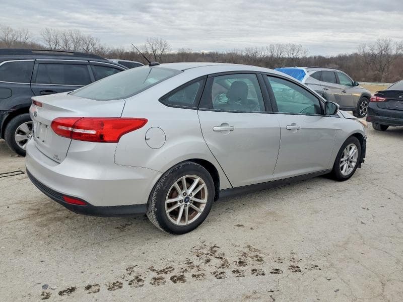 2016 FORD FOCUS SE 3