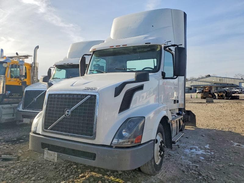 2017 VOLVO VN VNL VNL 3