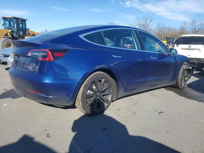 2018 TESLA MODEL 3 3