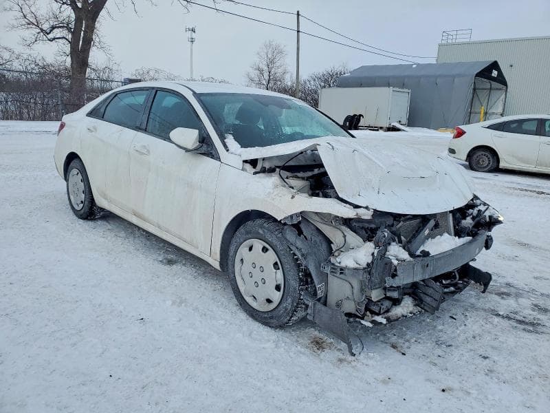 2025 HYUNDAI ELANTRA SEL SPORT 4