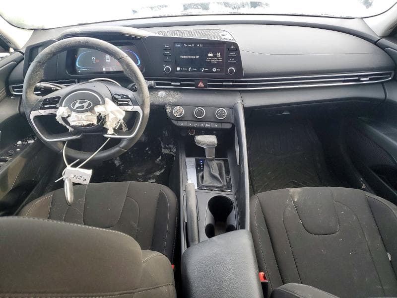 2025 HYUNDAI ELANTRA SEL SPORT 8