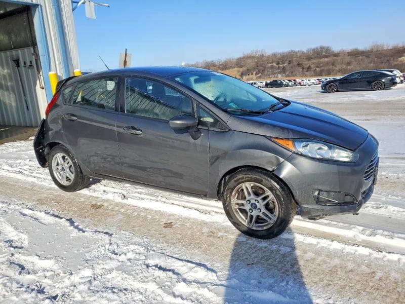 2019 FORD FIESTA SE 4