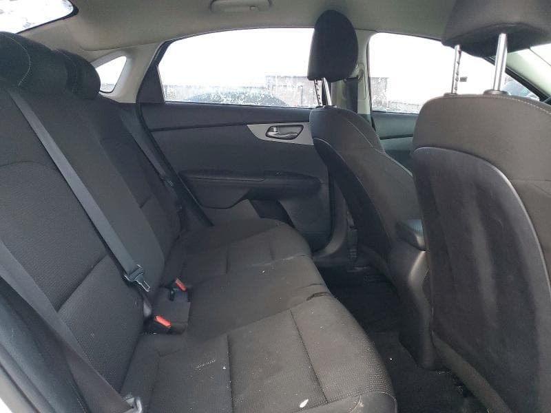 2021 KIA FORTE FE 10