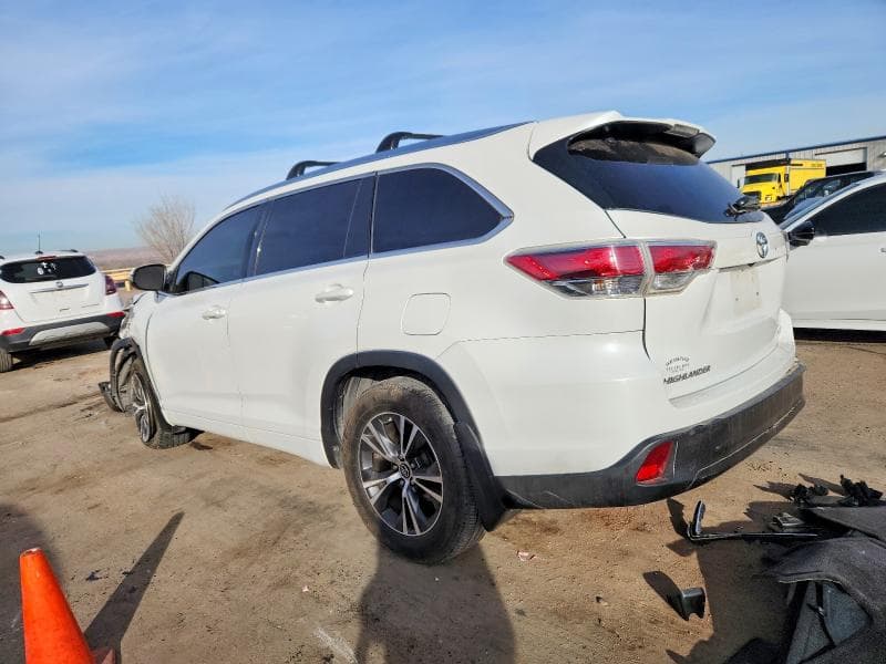 2016 TOYOTA HIGHLANDER XLE 2